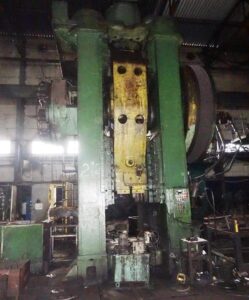 Pressa per stampaggio a caldo TMP Voronezh KB8544 - 2500 ton (ID:S82385) - Dabrox.com