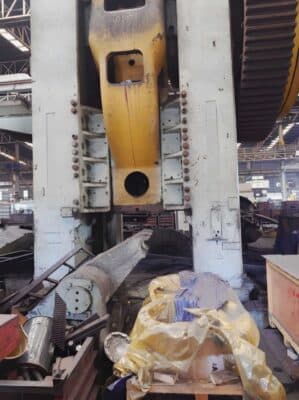 Pressa per forgiatura a caldo NKMZ Kramatorsk 6300 - 6300 ton (Foto 11)